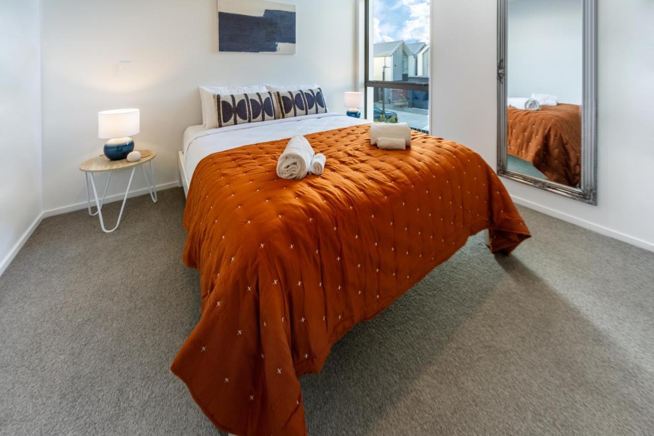 City Lights Retreat With Carpark 2 Bed 2 Bath Christchurch Buitenkant foto