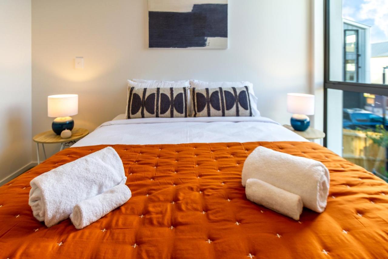 City Lights Retreat With Carpark 2 Bed 2 Bath Christchurch Buitenkant foto