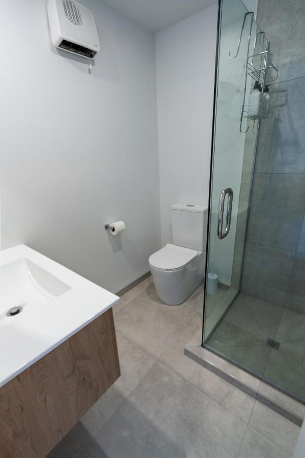 City Lights Retreat With Carpark 2 Bed 2 Bath Christchurch Buitenkant foto