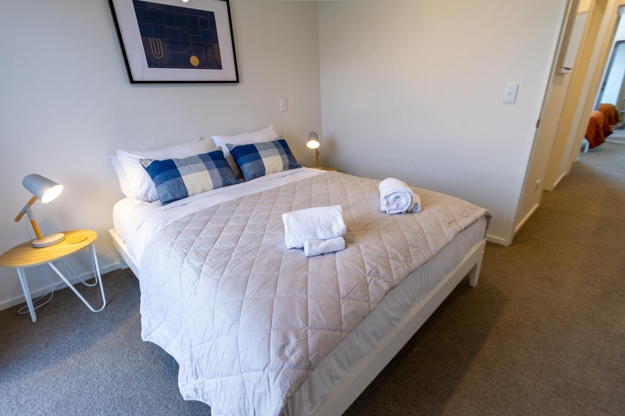 City Lights Retreat With Carpark 2 Bed 2 Bath Christchurch Buitenkant foto